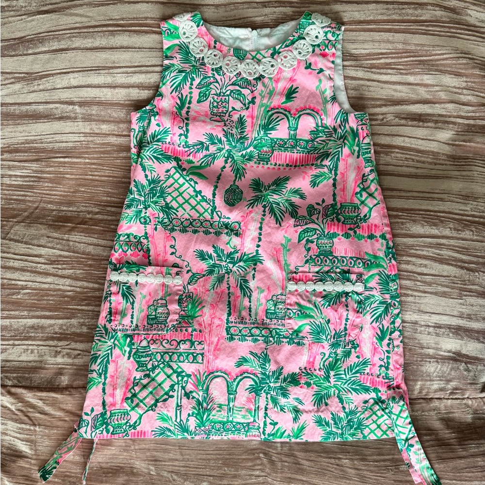 Lilly Pulitzer Girls Size 6 Classic Shift Dress in Mandevilla